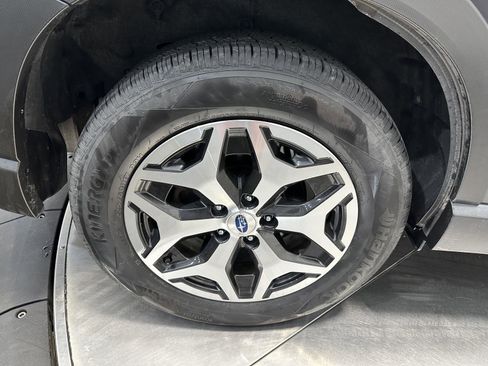 Used 2023 Subaru Forester Premium AWD/4WD image 11
