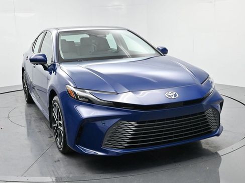New 2026 Toyota Camry XLE w/ Premium Plus Package image 2