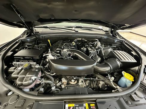 Used 2025 Dodge Durango GT image 37