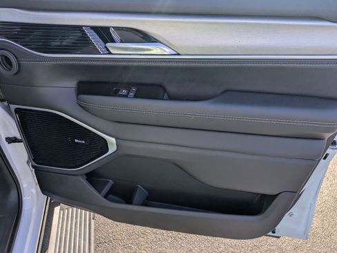 New 2026 Jeep Grand Wagoneer Limited w/ Premium Group II image 29