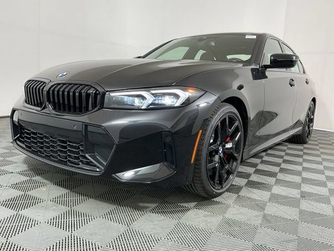 New 2026 BMW 330i Sedan w/ M Sport Package RWD image 2