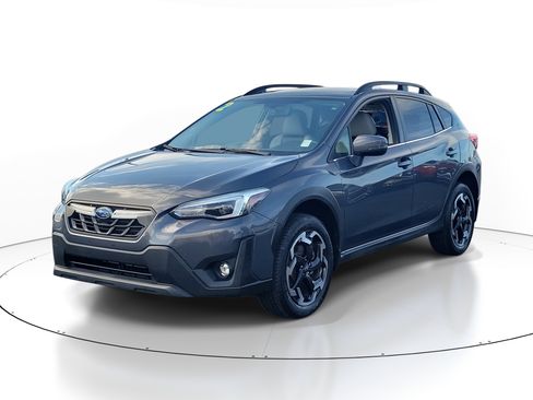 Certified 2022 Subaru Crosstrek 2.5i Limited w/ Popular Package #4 image 2
