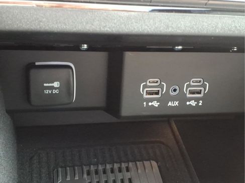 New 2026 Jeep Grand Wagoneer 4WD image 23