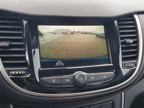 Used 2019 Chevrolet Trax LS image 19