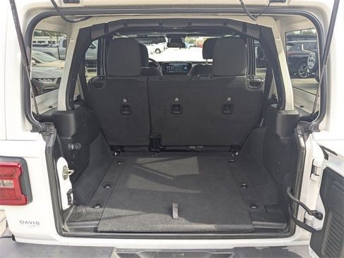 Certified 2024 Jeep Wrangler Sahara image 12