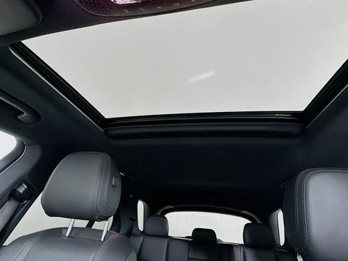Certified 2025 Mercedes-Benz GLE 350 4MATIC image 23