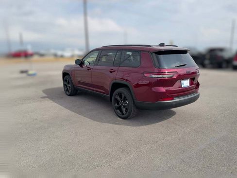 New 2025 Jeep Grand Cherokee L Limited w/ Black Appearance Package image 8