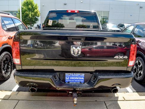 Used 2017 RAM 1500 Express AWD/4WD image 16