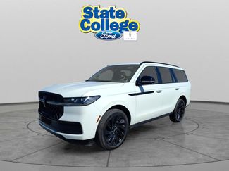 Used 2025 Lincoln Navigator Reserve w/ Jet Appearance Package video 1