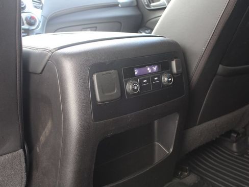 Used 2019 Chevrolet Tahoe LT AWD/4WD image 22
