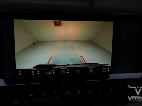 New 2026 Chevrolet Silverado 1500 ZR2 image 37