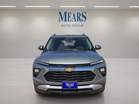 Used 2025 Chevrolet TrailBlazer LT FWD image 8