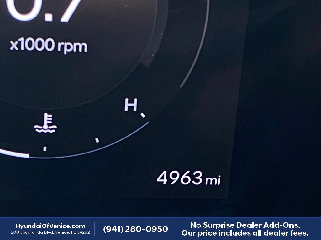 Certified 2025 Hyundai Tucson SEL FWD image 25