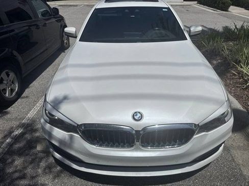 Used 2019 BMW 540i RWD image 2