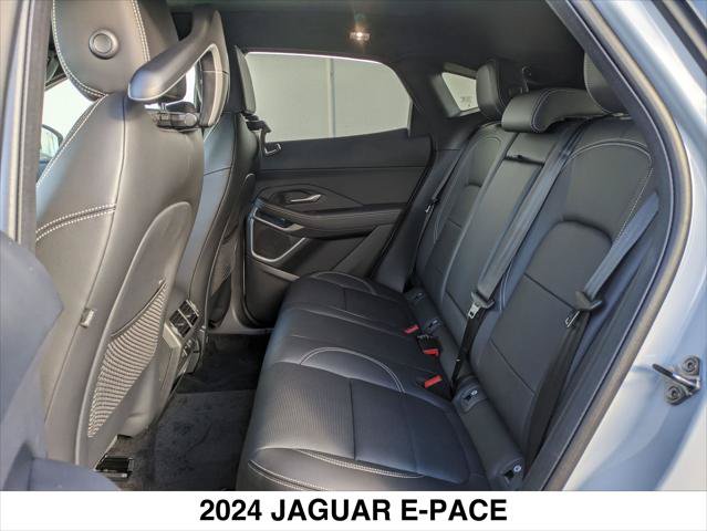 New 2024 Jaguar E-PACE R-Dynamic SE AWD/4WD image 12