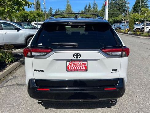 Certified 2025 Toyota RAV4 XSE AWD/4WD image 8