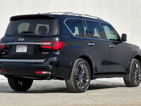 Certified 2024 INFINITI QX80 Premium Select w/ Cargo Package AWD/4WD image 3