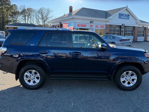 Used 2015 Toyota 4Runner SR5 Premium image 6