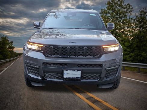 New 2025 Jeep Grand Cherokee L Limited image 8