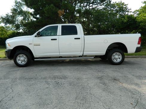 Used 2018 RAM 2500 Tradesman w/ Popular Equipment Group AWD/4WD image 4