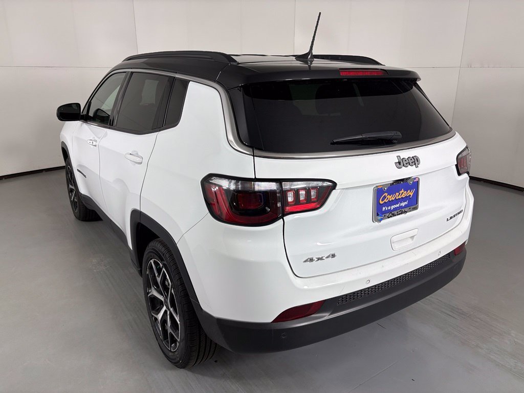 Used 2025 Jeep Compass Limited AWD/4WD image 6