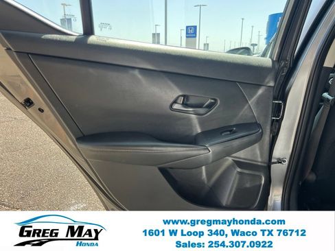 Used 2024 Nissan Sentra S FWD image 16