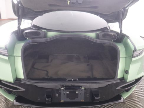 Used 2019 Aston Martin DBS Superleggera RWD image 19