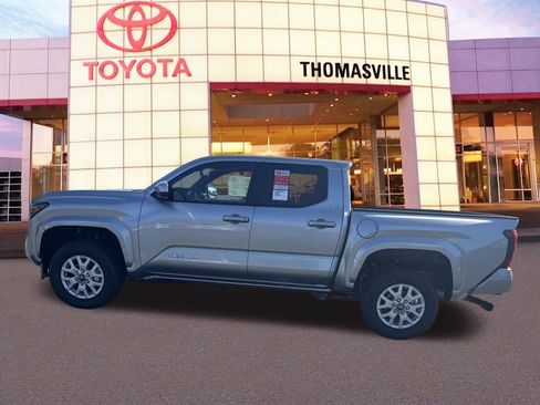 New 2026 Toyota Tacoma SR5 image 8