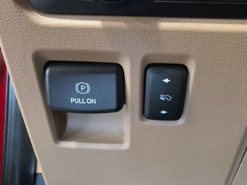 Certified 2022 Ford F150 Lariat AWD/4WD image 19