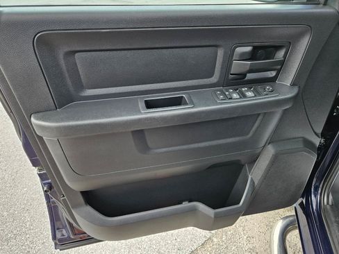 Used 2016 RAM 1500 Express AWD/4WD image 11