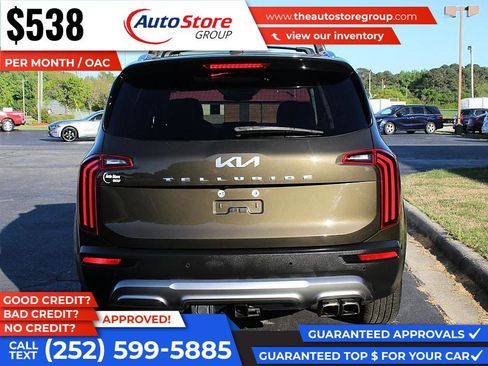 Used 2022 Kia Telluride EX w/ EX Premium Package FWD image 7