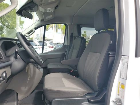 Used 2023 Ford Transit 350 XLT image 13