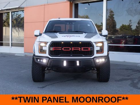 Used 2018 Ford F150 Raptor w/ Equipment Group 802A Luxury AWD/4WD image 4