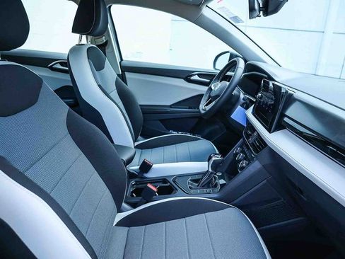 New 2026 Volkswagen Taos S image 26