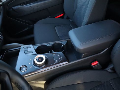 New 2026 Kia Sportage LX image 21