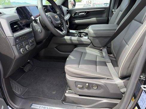 New 2026 Chevrolet Tahoe Premier w/ Sun And Tow Package AWD/4WD image 9
