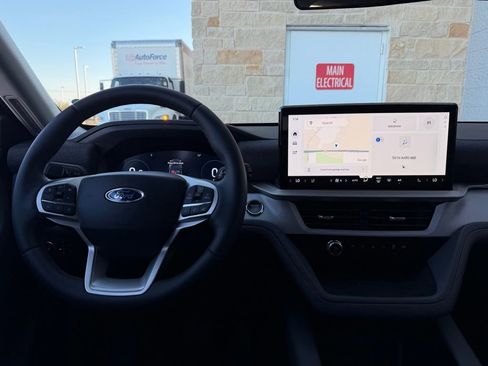 New 2026 Ford Explorer Active w/ Active Comfort Package image 44