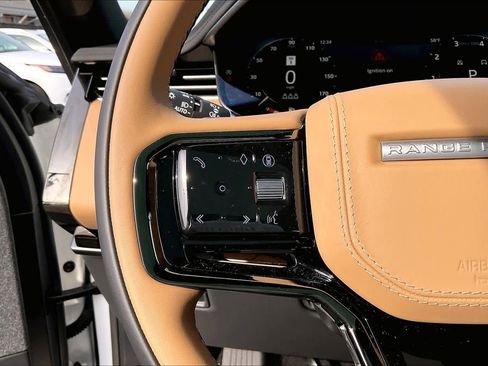 New 2026 Land Rover Range Rover Sport Dynamic SE image 17
