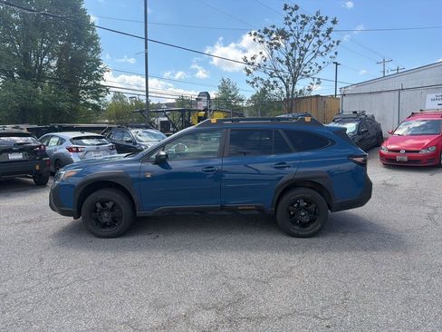 Used 2022 Subaru Outback Wilderness AWD/4WD image 4