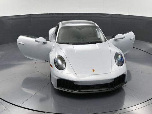 New 2026 Porsche 911 Carrera GTS image 33