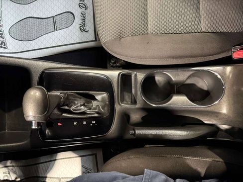 Used 2018 Kia Forte LX image 12