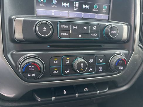 Used 2018 Chevrolet Silverado 1500 LT w/ Texas Edition image 25