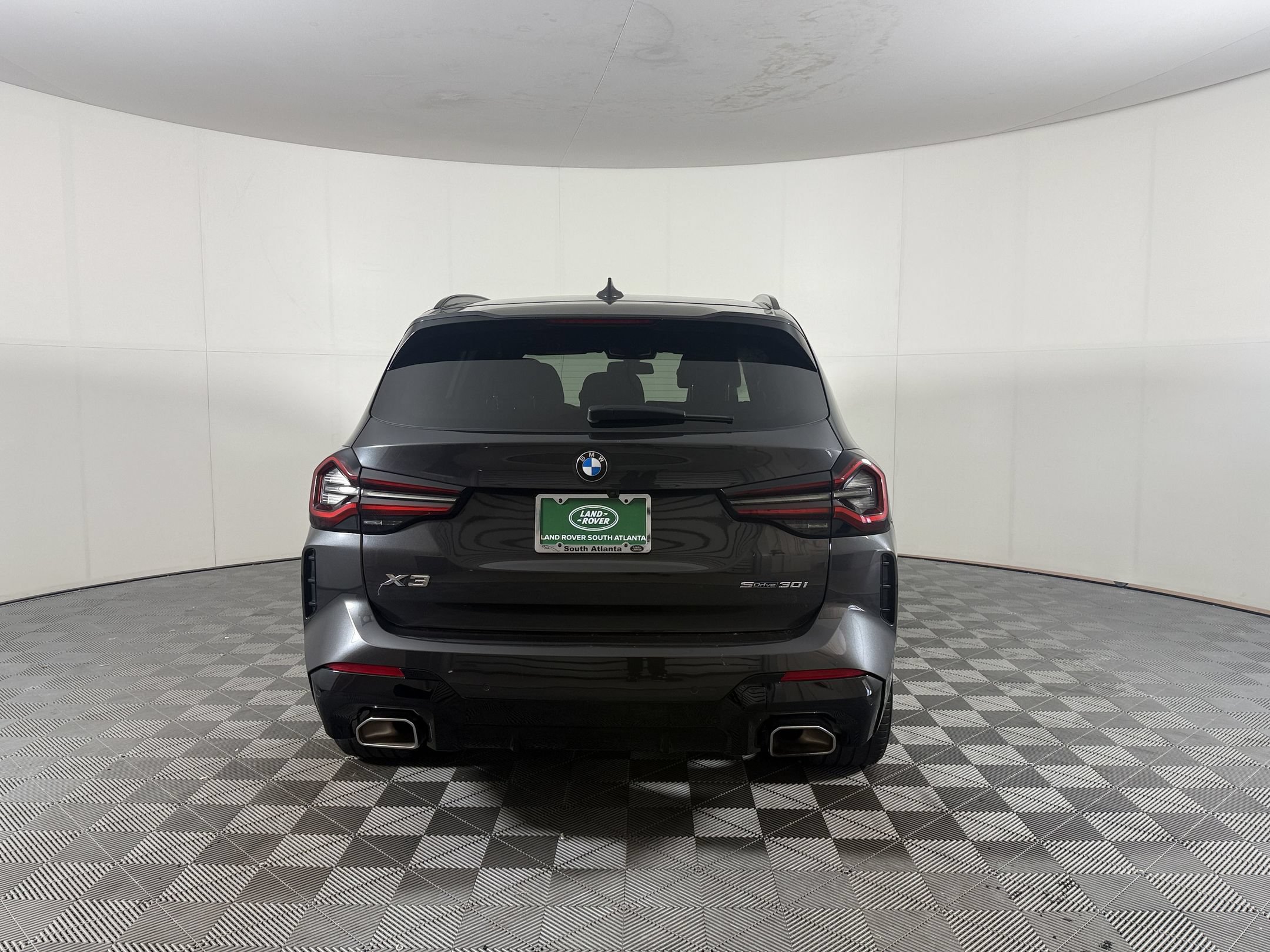 Used 2024 BMW X3 sDrive30i w/ M Sport Package RWD image 10