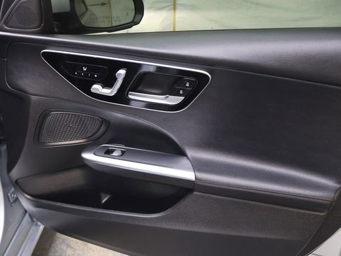 Used 2023 Mercedes-Benz C 300 4MATIC Sedan image 11