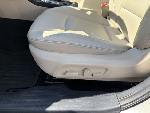 Used 2019 Subaru Outback 2.5i Limited image 29