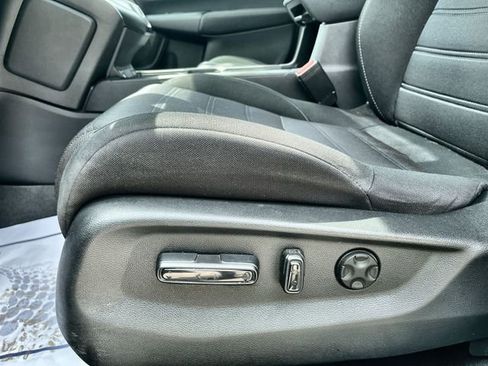 Used 2020 Honda CR-V EX image 16