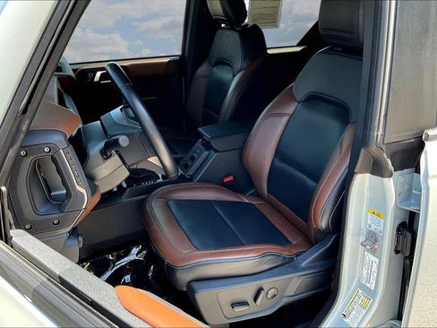 Certified 2024 Ford Bronco Outer Banks AWD/4WD image 23