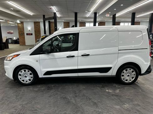 Used 2019 Ford Transit Connect XLT image 8