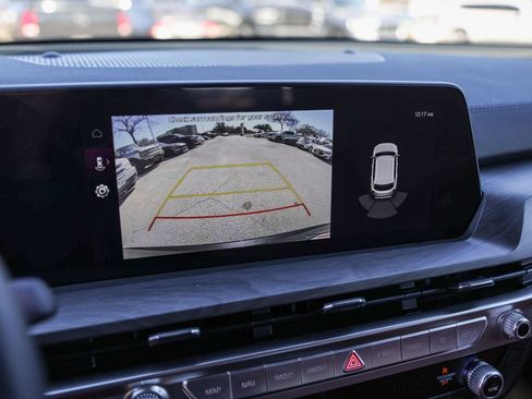 Used 2025 Kia Telluride EX X-Line image 17