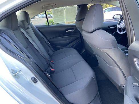 Used 2021 Toyota Corolla LE w/ Carpet Mat Package (TMS) FWD image 14
